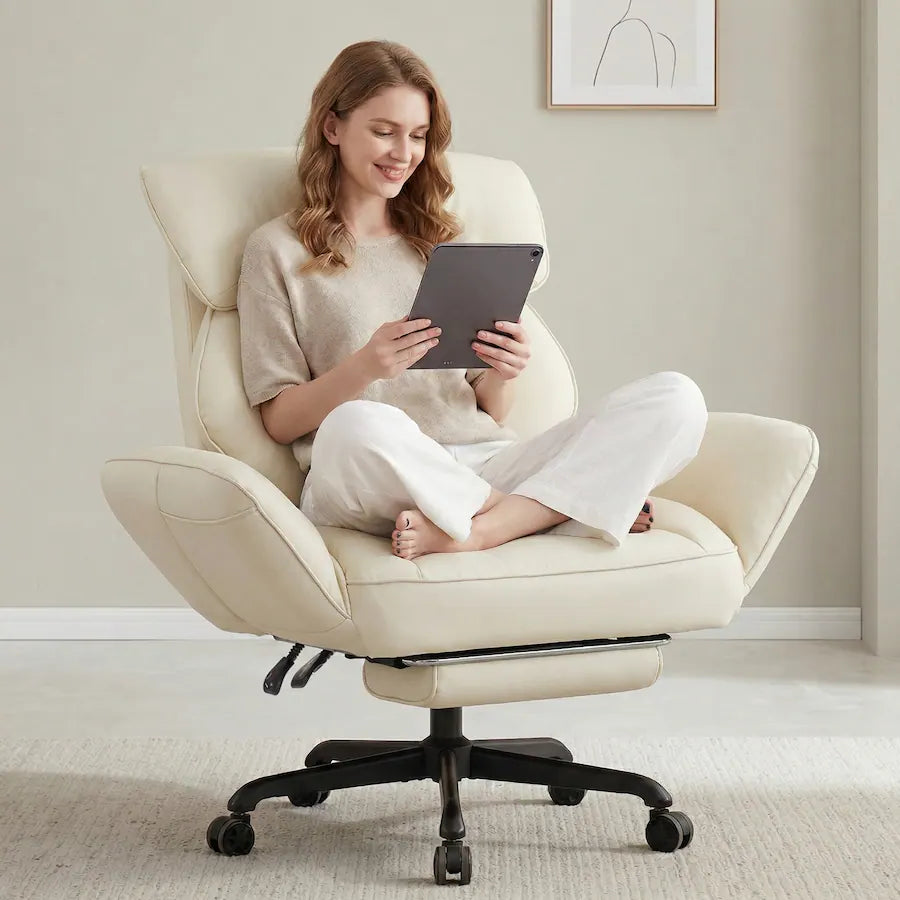 Cross-legged recliner office chair in beige