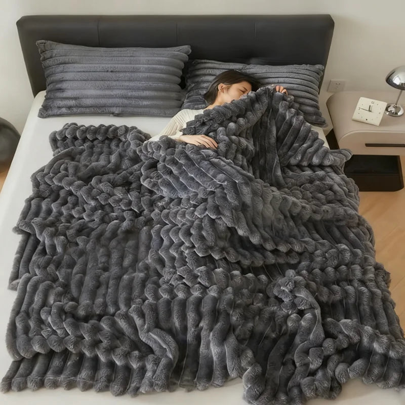 Throw Blanket – Ultra-Soft 250GSM Fluffy Warmth Decorative Striped Winter Nap
