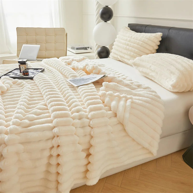 Throw Blanket – Ultra-Soft 250GSM Fluffy Warmth Decorative Striped Winter Nap